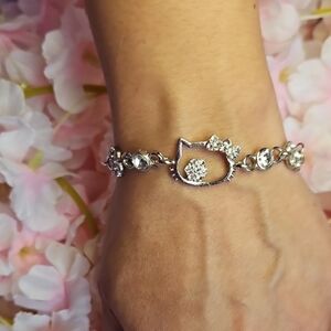 Hello Kitty Bracelet with Sparkling Accents - Silver